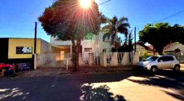 Casa Ocupada com 237m² de Área Construída em Floraí/PR