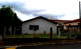 Casa com Terreno de 228,80m² em Iacanga/SP