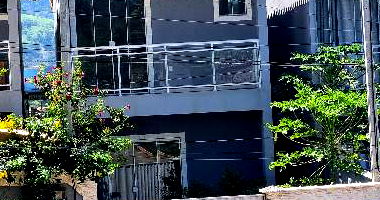 Casa com 2 quartos, 1 banheiro, 1 vaga e 72,79m² construída