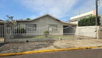 Casa aconchegante com 3 quartos e 2 banheiros, 39 m² construída, ocupada