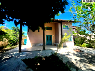 Sobrado com Piscina e Edícula em Rio das Ostras/RJ