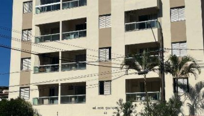 Apartamento com 1 vaga de garagem, 179,03 m²