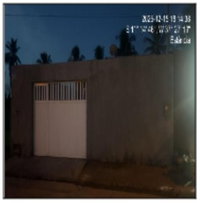 Casa com 3 quartos e 2 banheiros, 68,7m², desocupada