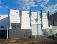 Dois Imóveis: Galpão e Casa em Itaí
