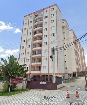 Garagem nº 80 no Condomínio Residencial Versailhes em Taubaté/SP