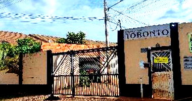 Casa em Planaltina com 2 quartos e varanda