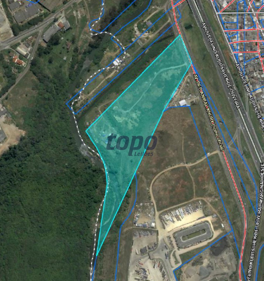 Terreno urbano de 73.412 m² em Curitiba