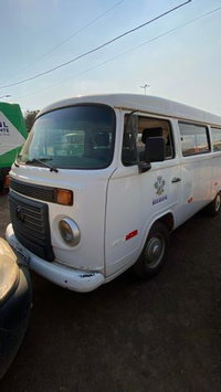 VW KOMBI 2010/2011 com Motor Danificado