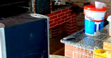 Casa Ocupada com 3 Quartos em Campo Grande - Oportunidade Única