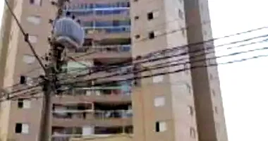 Apartamento em Leilão com 3 Vagas e Depósito