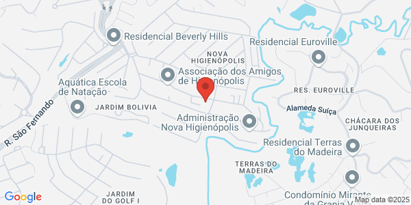 Casa ampla com 383,75m² de área construída em Jandira/SP