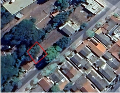 Terreno de 150 m² em área urbana