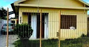 Casa em leilão com 3 quartos e 2 banheiros em Pelotas