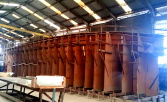 Matriz de cascos p/ const de embarcações