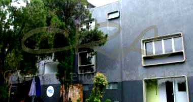 Casa ampla com 4 suítes, 3 vagas, 580m² construída, ocupada