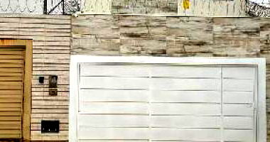 Casa 3 Quartos 2 Banheiros 1 Vaga 90m² Área Privativa