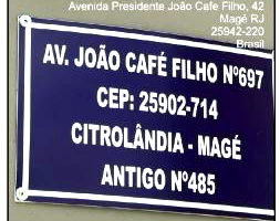 Casa com 1 vaga e 162,8m² área privativa, desocupada