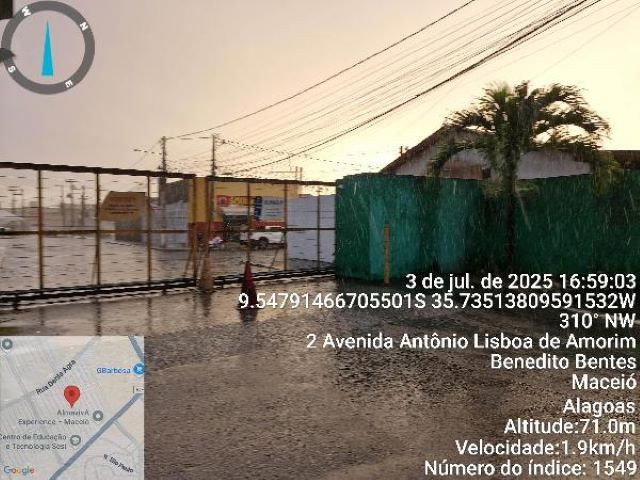 Casa com 3 quartos e 120m² de terreno em Maceió/AL