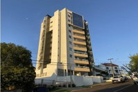 Apartamento com 2 Quartos e Garagem em Pato Branco/PR