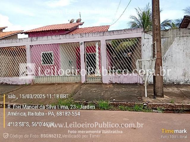 Casa com 2 quartos, 2 banheiros, 1 vaga e 77,77m² construída