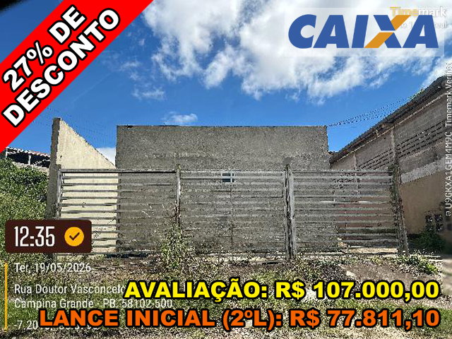 Casa 2 dormitórios, 63m² úteis e amplo terreno 360m²