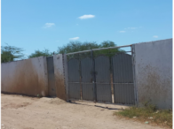 Chácara rural com 63.525m² com benfeitorias e casa pequena