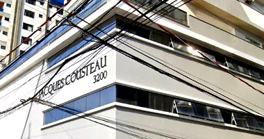 Box-garagem com 30m² no Edifício Residencial Jacques Cousteau