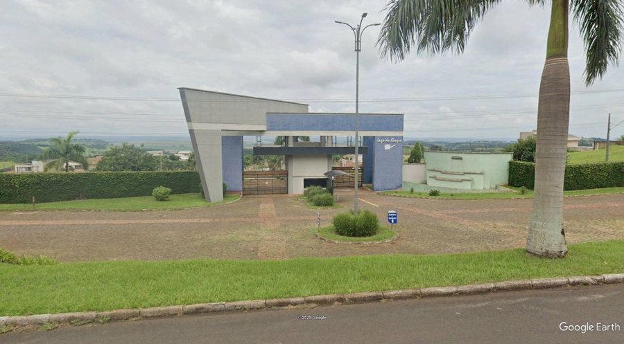 Terreno em Condomínio Fechado com 550,63m²