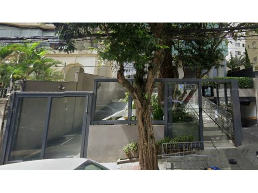 Sala Comercial com 2 vagas, 67,61m² útil, 12º andar, ocupada