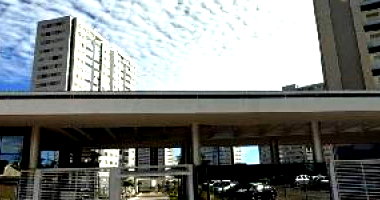 Apartamento com 2 quartos, 2 banheiros e 3 vagas de garagem