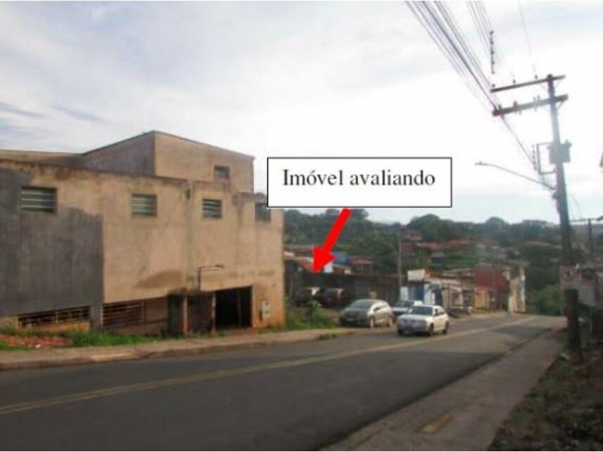 Terreno de 360m² em Bragança Paulista - Ocupado