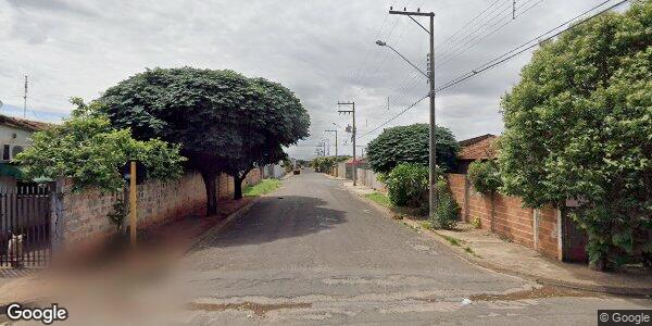 Direito de Casa com 36,48m² em Novo Horizonte/SP