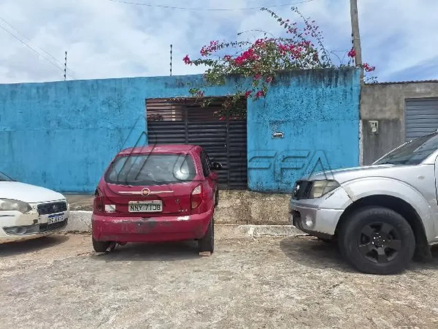 Casa com 1 quarto e varanda, área privativa de 200m²