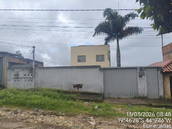 Apto 2 Quartos c/ Garagem no Condomínio Paraíso Verde