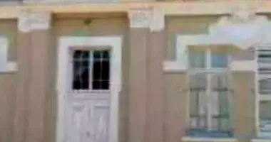 Casa em leilão com 4 quartos e 2 banheiros