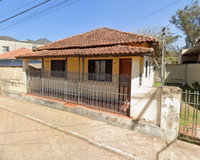 Casa com 3 dormitórios, 1 vaga, 93m² construídos