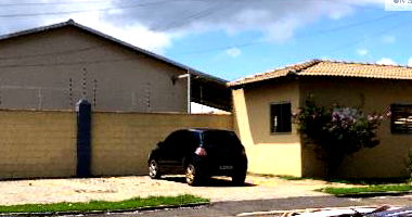 Casa com 2 Quartos e Área de Serviço em Senador Canedo