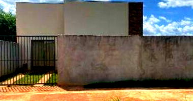 Casa Padrão Ocupada em Sinop/MT com 300m² de Terreno