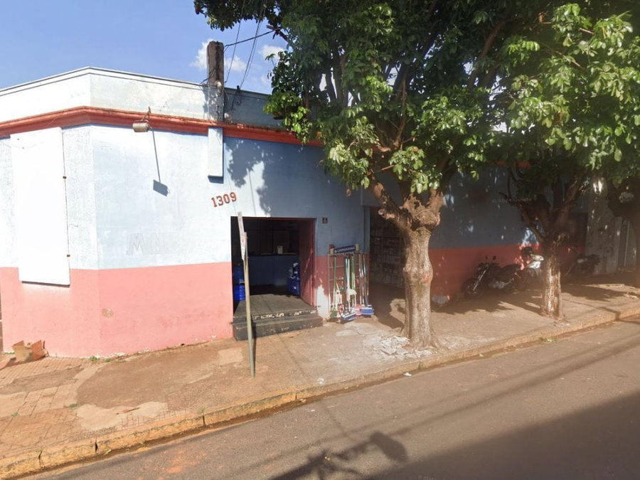 Imóvel Comercial e Residencial com 384 m², 11 cômodos