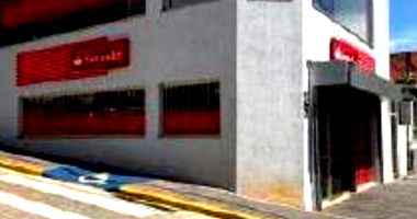 Prédio Comercial em Camanducaia - MG