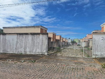 Casa 2 Quartos com 1 Vaga e 64,26 m² Construídos