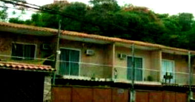 Casa 3 com 72m² em Jardim Primavera, Duque de Caxias - Ocupada