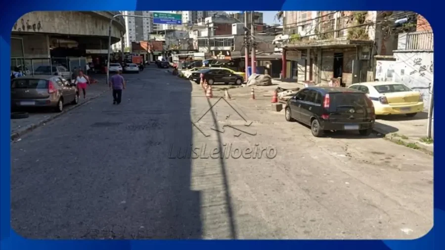 Terreno com benfeitorias em Del Castilho, Rio de Janeiro