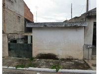 Casa com 180m² de terreno, ocupada, ideal para investimento