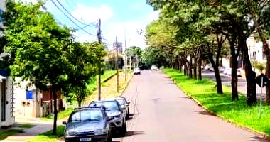 Apartamento 1º andar, 1 vaga, 68m² área total, desocupado