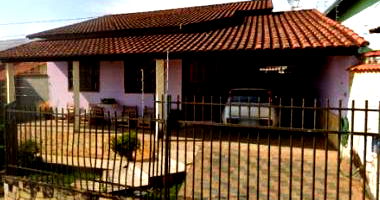 Casa com 3 quartos em Três Corações/MG