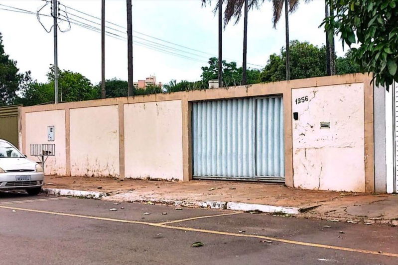 Terreno urbano com edícula em Jataí - Oportunidade de investimento