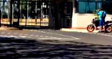 Casa em Condomínio com 4 Quartos e 3 Banheiros