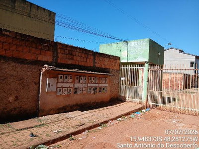 Casa com 2 Quartos e Varanda em Condomínio