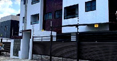 Apartamento com 2 Quartos e Varanda em João Pessoa